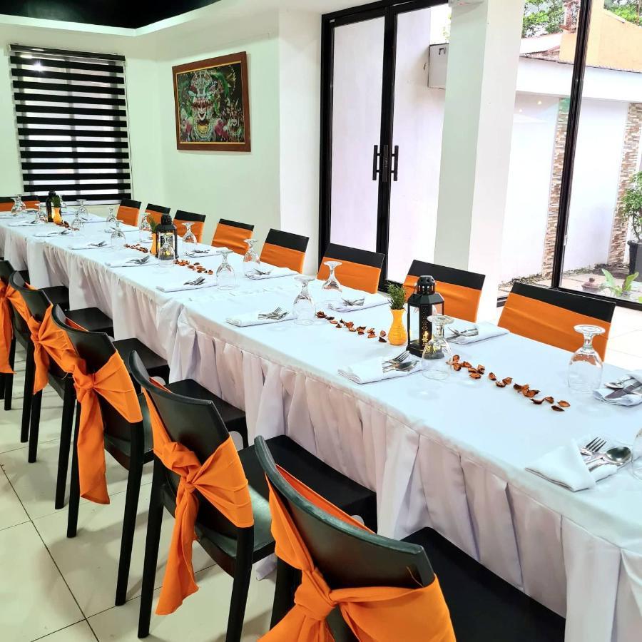 North Tourist Inn Bacolod Buitenkant foto