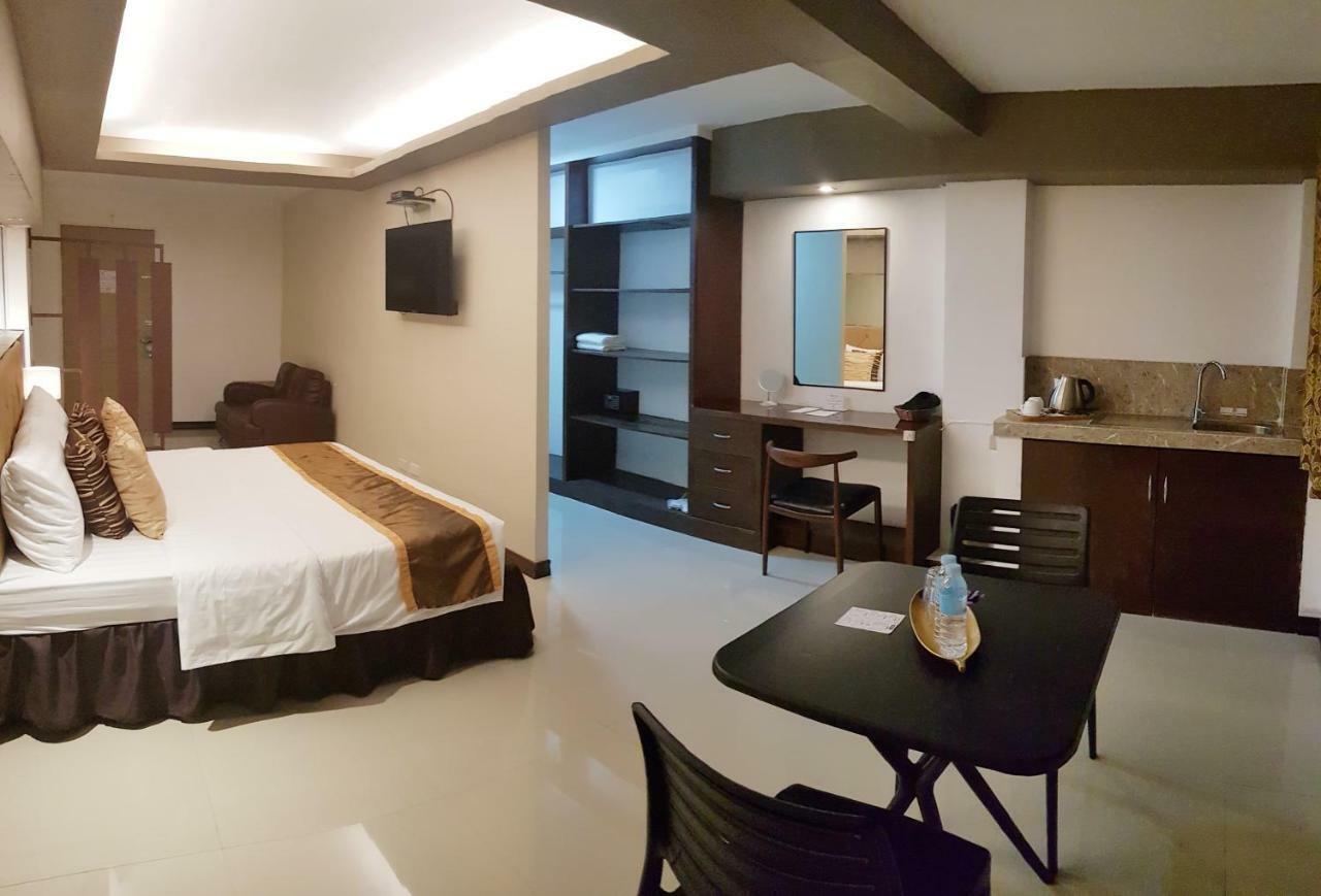 North Tourist Inn Bacolod Buitenkant foto